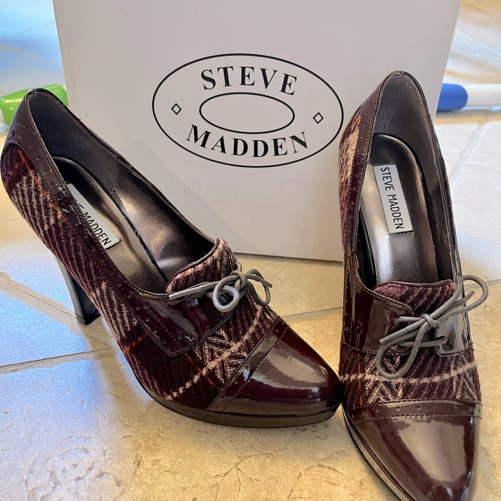 Vintage Steve Madden Purple Oxford High Heel